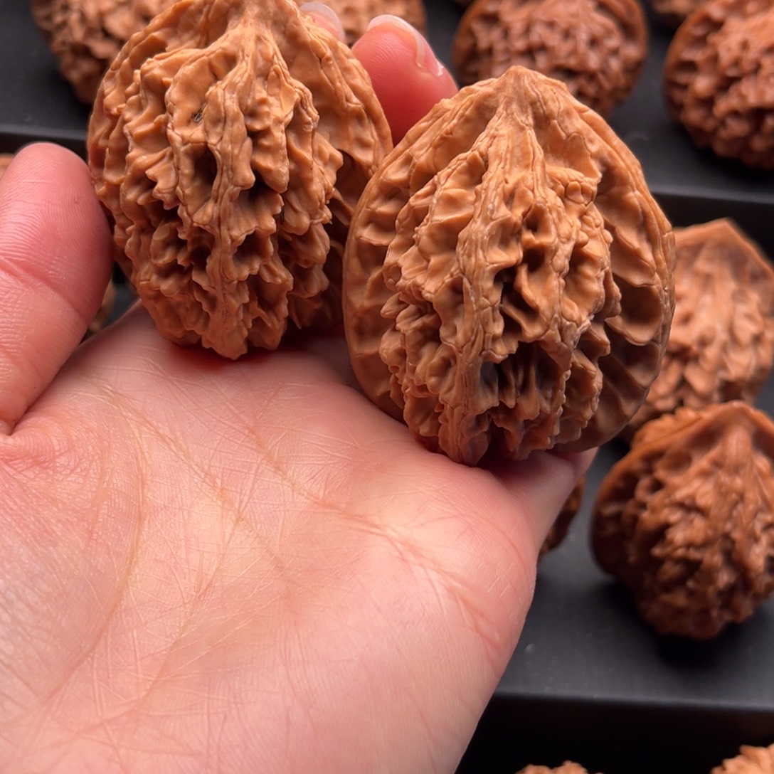 巴***星文玩核桃把件大龙纹40