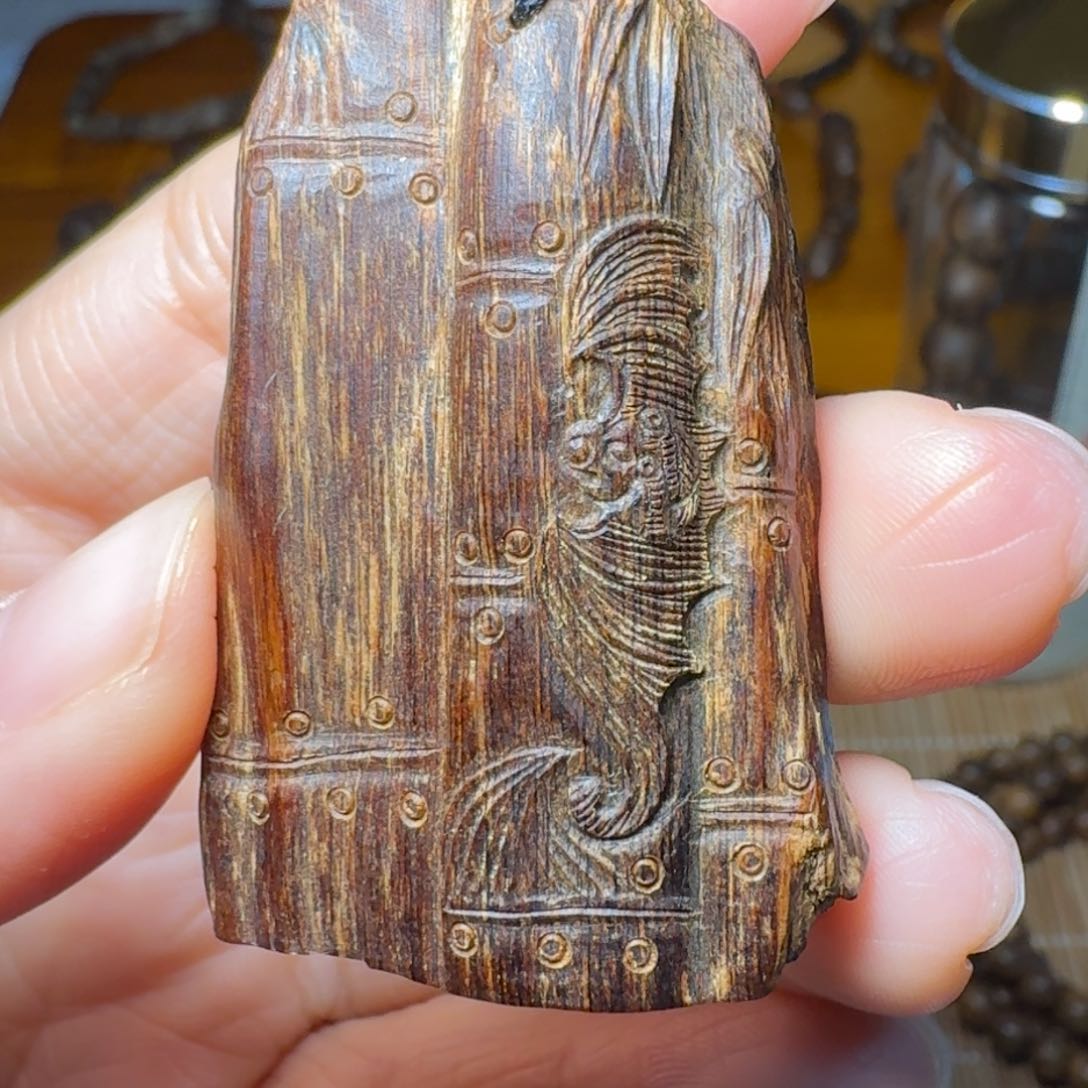 沉香吊坠心**印达拉干7.5g