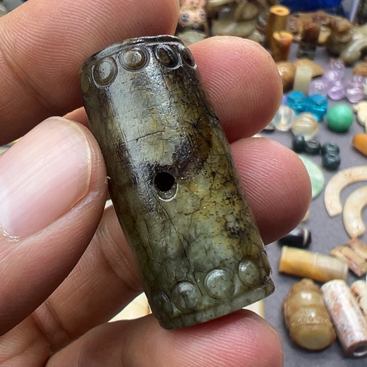 摆件摆件……………………