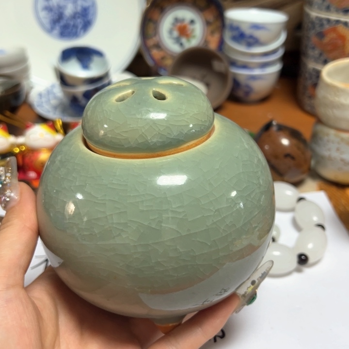 盖碗瓷器直播放漏中