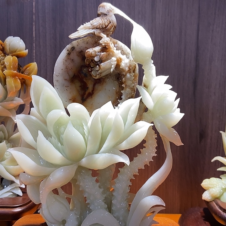 合金蛇纹石玉（覆膜）珠宝奇石