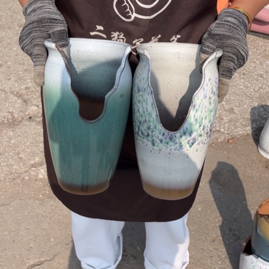 红陶口14高27瑕疵