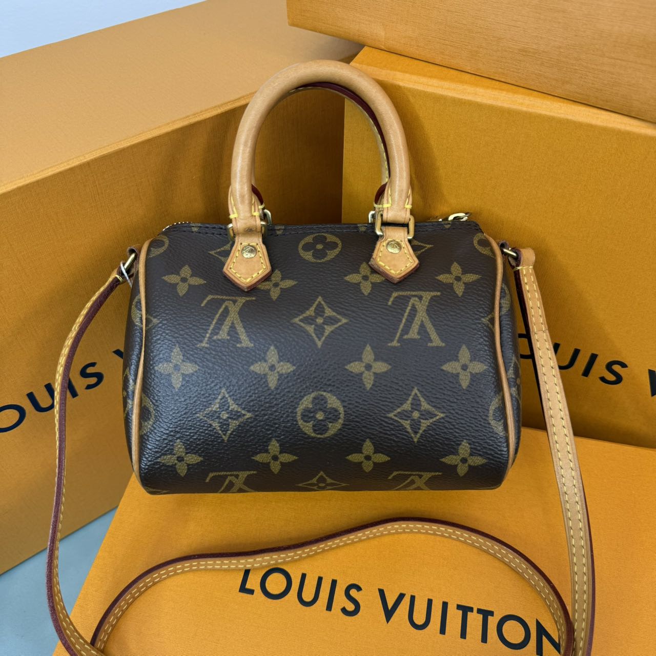 99新 LouisVuitton/路易威登 LV路易威登nano speedy枕头包斜挎包