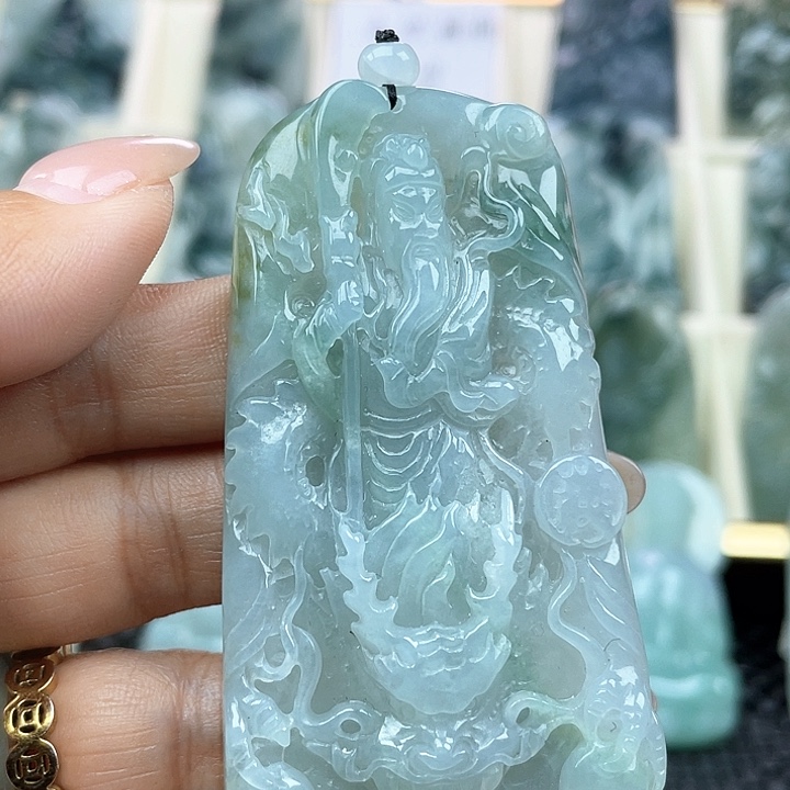 颈饰未镶嵌翡翠天然翡翠货关公