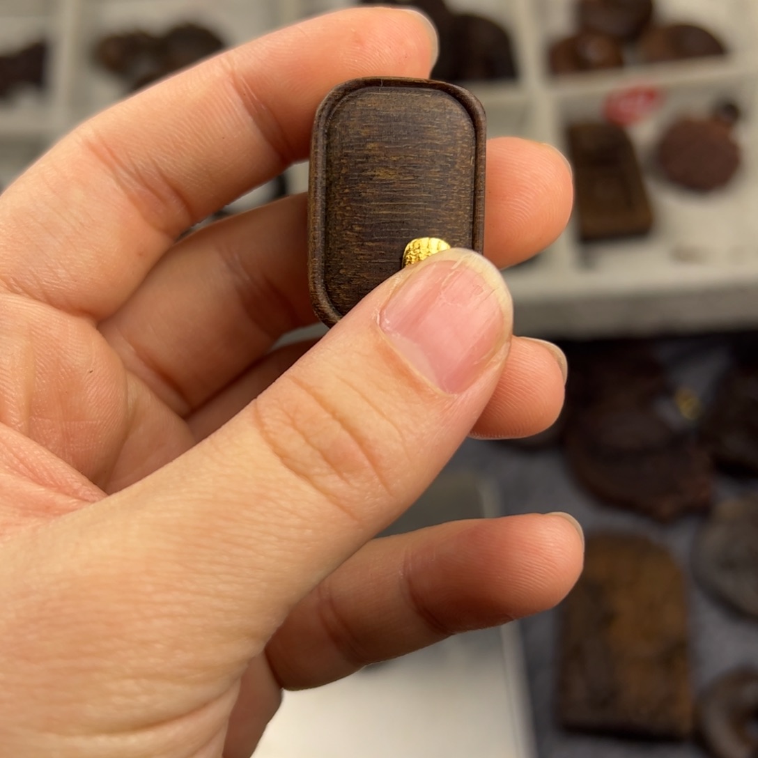 海南无事牌小方糖脖挂