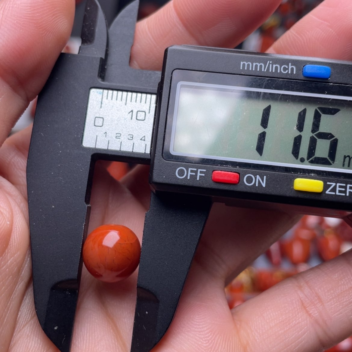 【闪购商品】南红玛瑙11.9圆珠未镶嵌晓*?