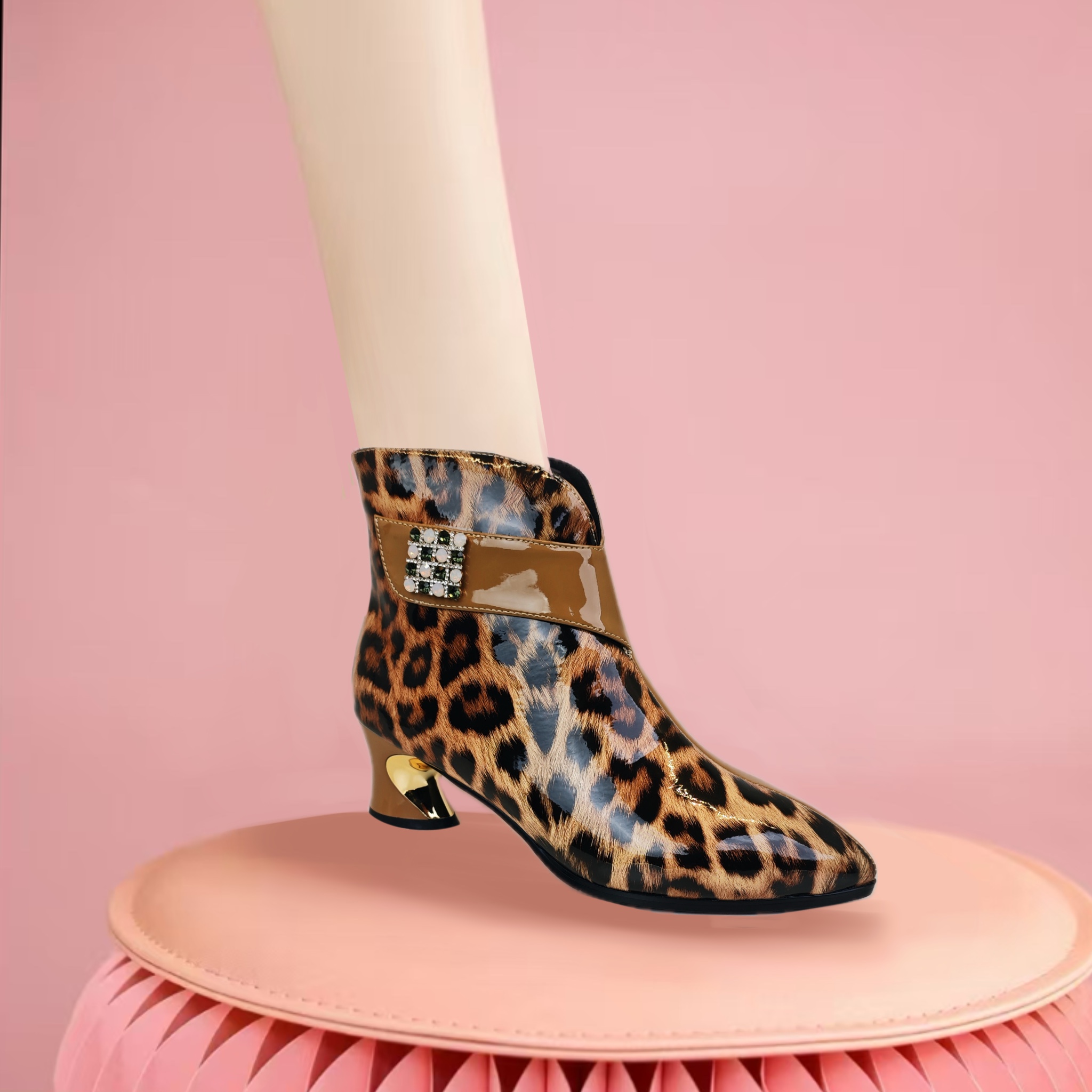 法式细跟高跟侧拉链绒里气质时尚时装靴百搭短靴冬粗跟hy8167