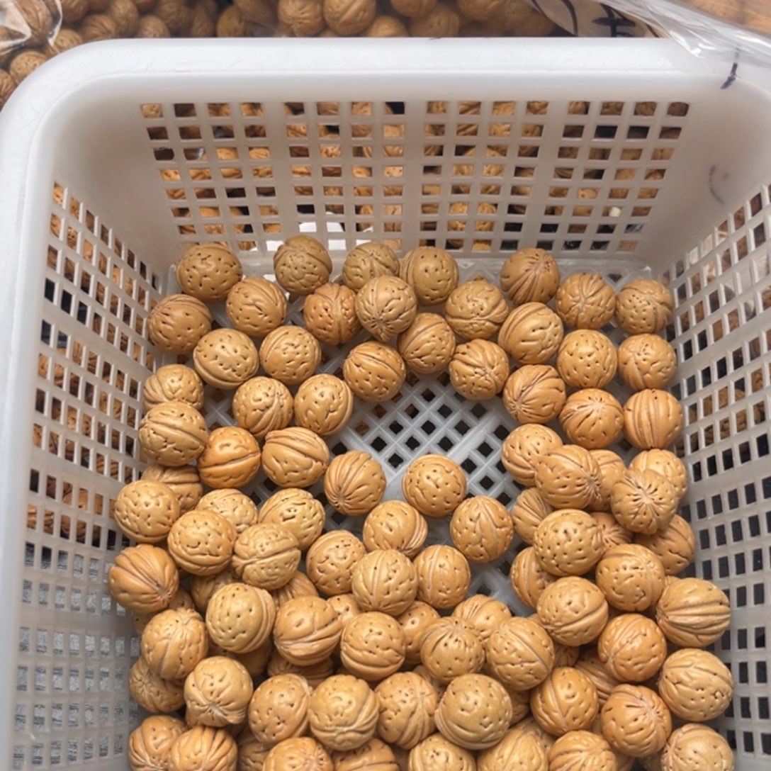 仙***仙吊坠文玩核桃小桃核散籽批发