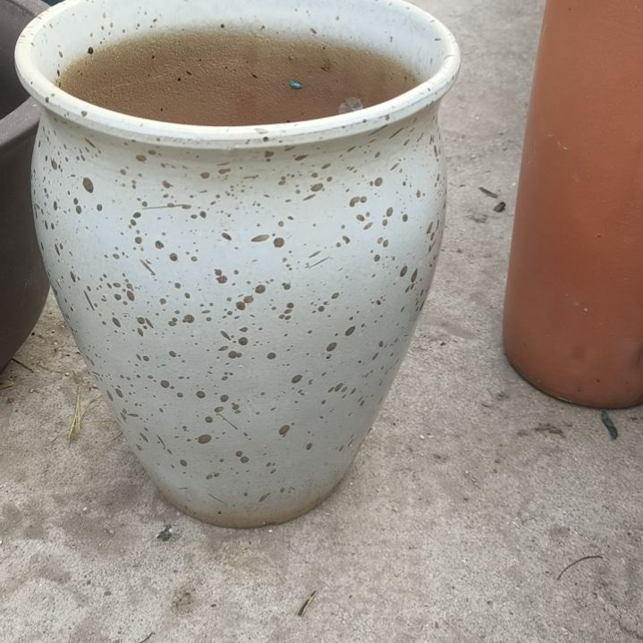 红陶口20高29瑕疵