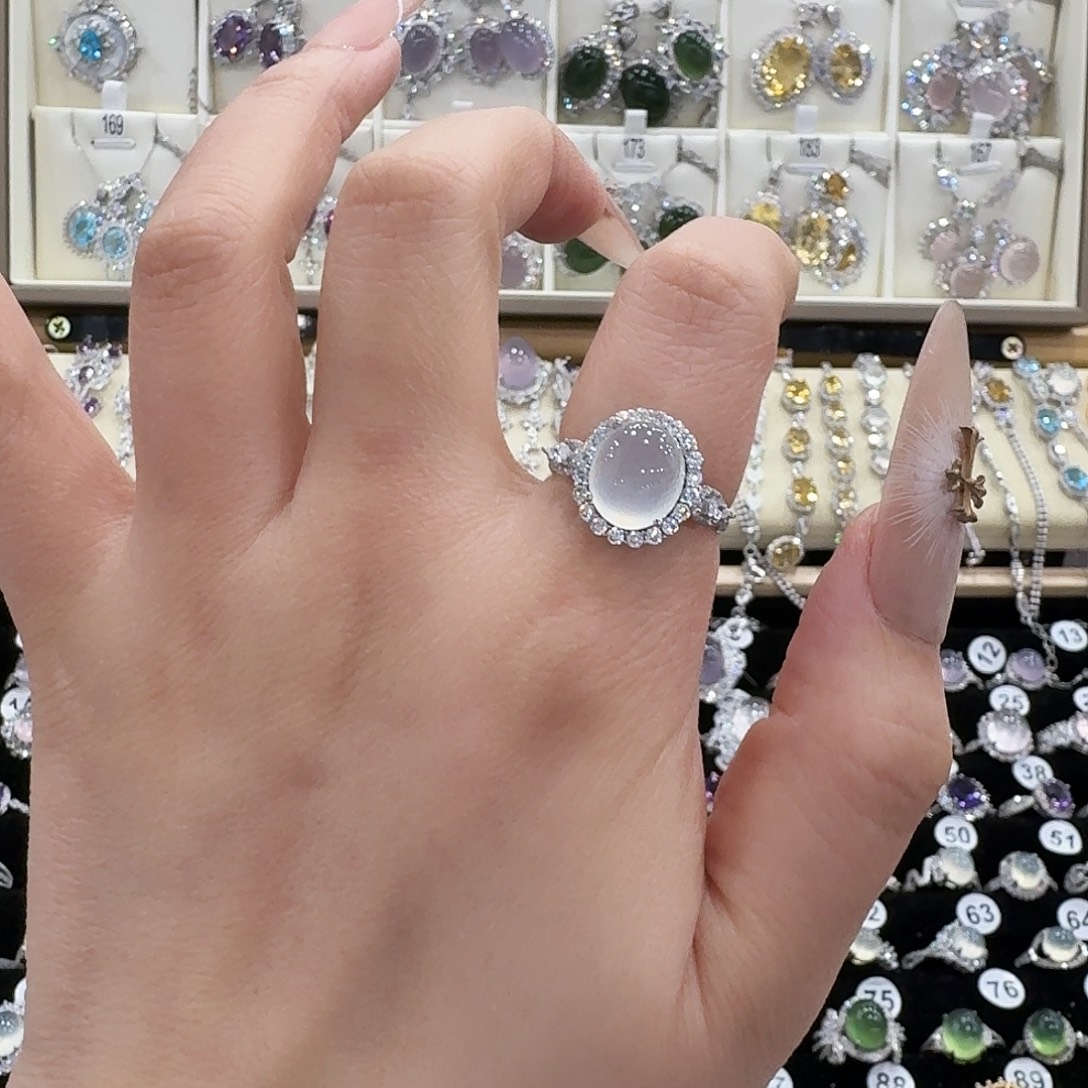 沧***猪蛇纹石玉银S925镶嵌戒指