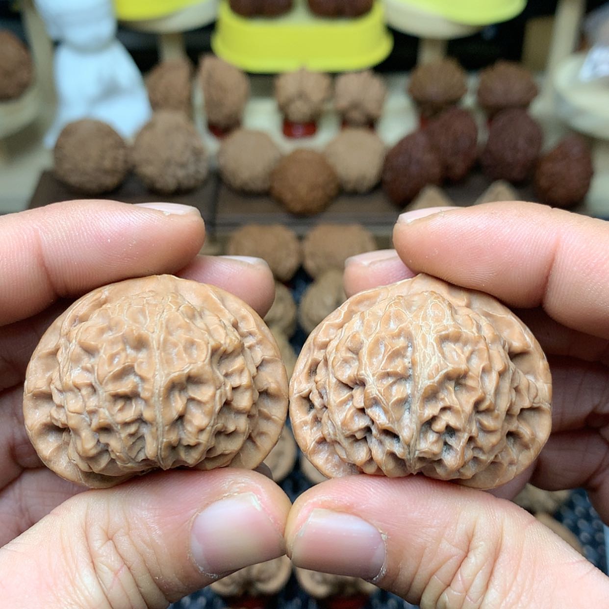 【闪购商品】文玩核桃把件全品老型宫灯狮子头43