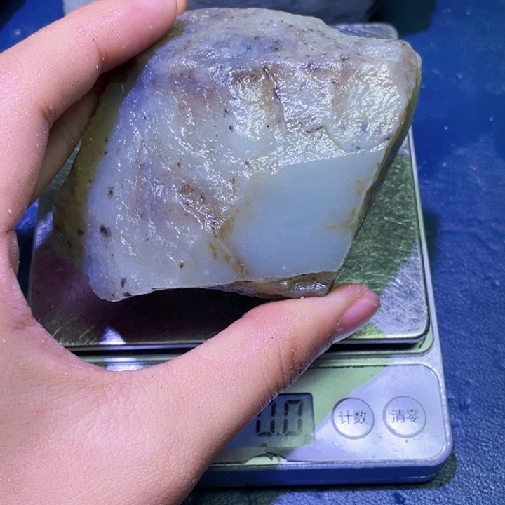 和田玉（糖玉）未镶嵌珠宝半成品