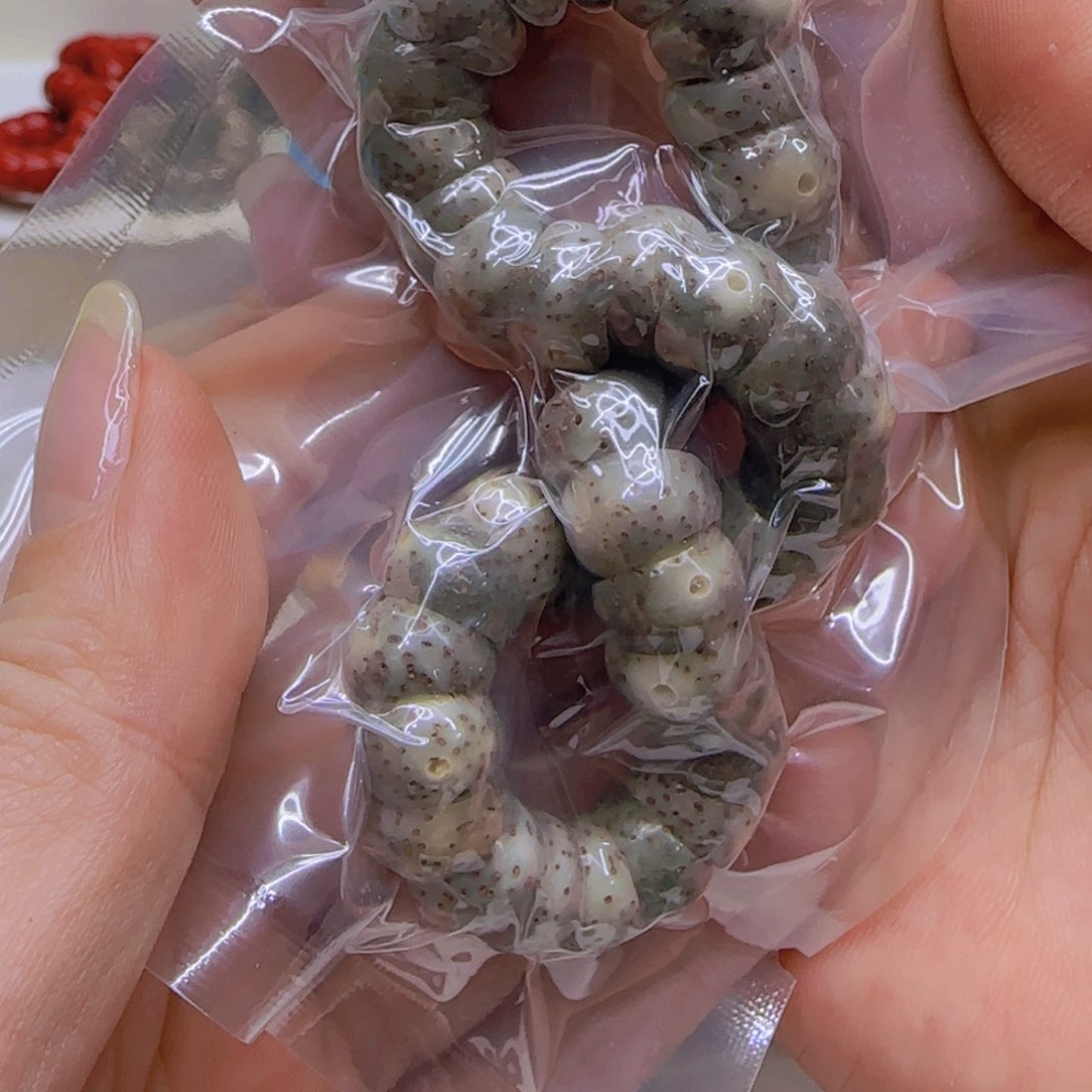 星月菩提手串64荣耀绿星月菩提1.0蒜瓣猪大肠单圈