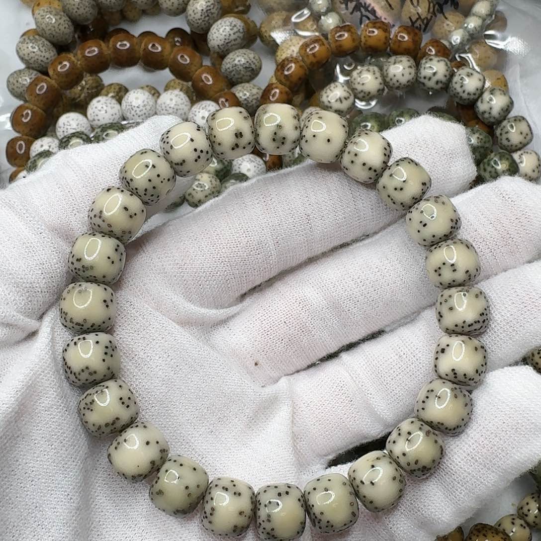 星月菩提手串10百分百同枝老料黑星双留白大半壁毕业款