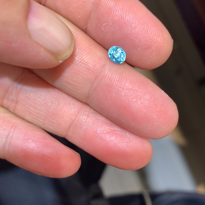 锆石裸石未镶嵌嘿*裸石1.17克拉