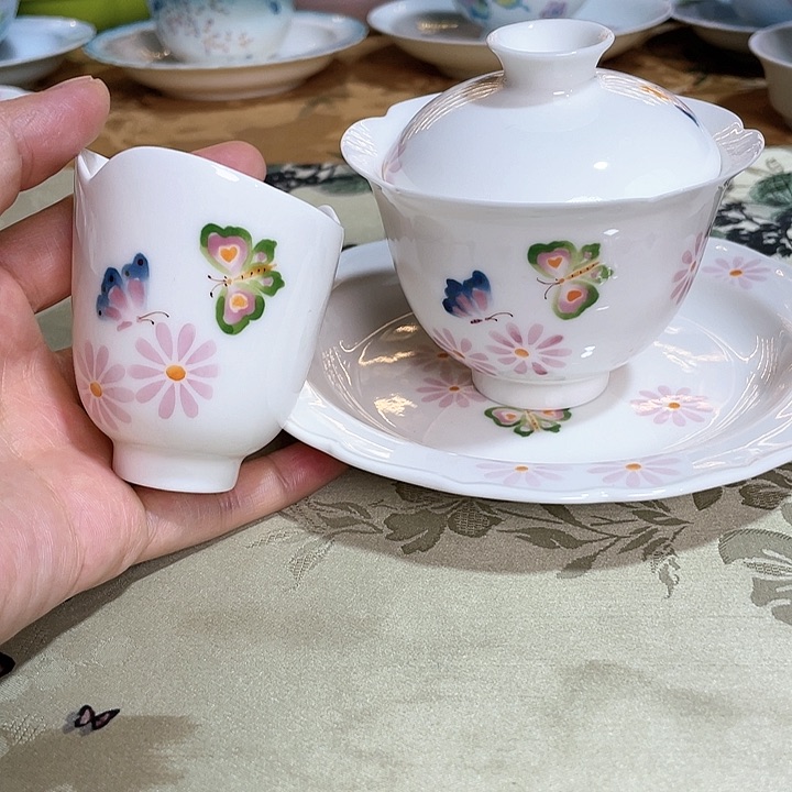 【闪购商品】雏影戏蝶盖碗➕杯➕壶承