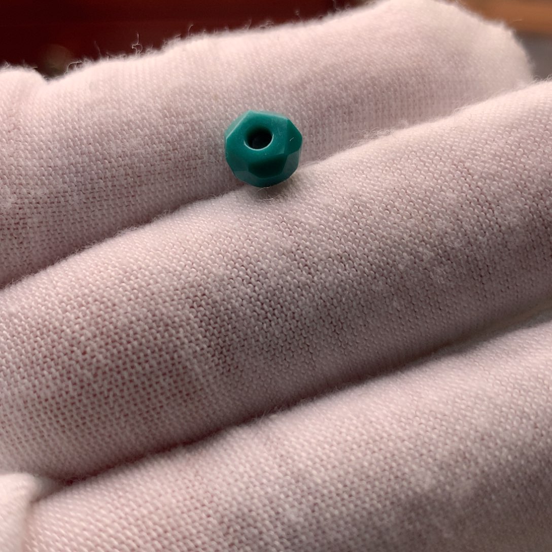 小***r绿松石未镶嵌配饰