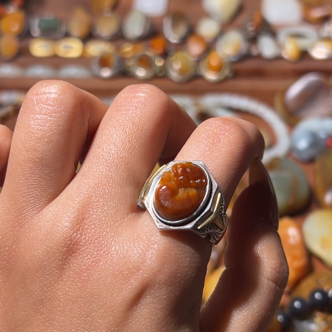 小***界和田玉银S925镶嵌颈饰