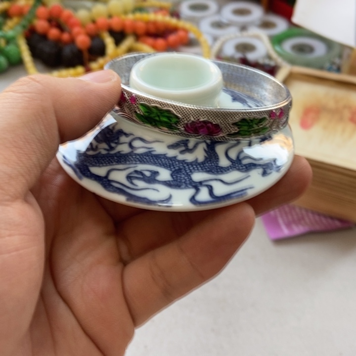 瓷片不哈哈哈哈哈哈哈哈哈哈哈哈