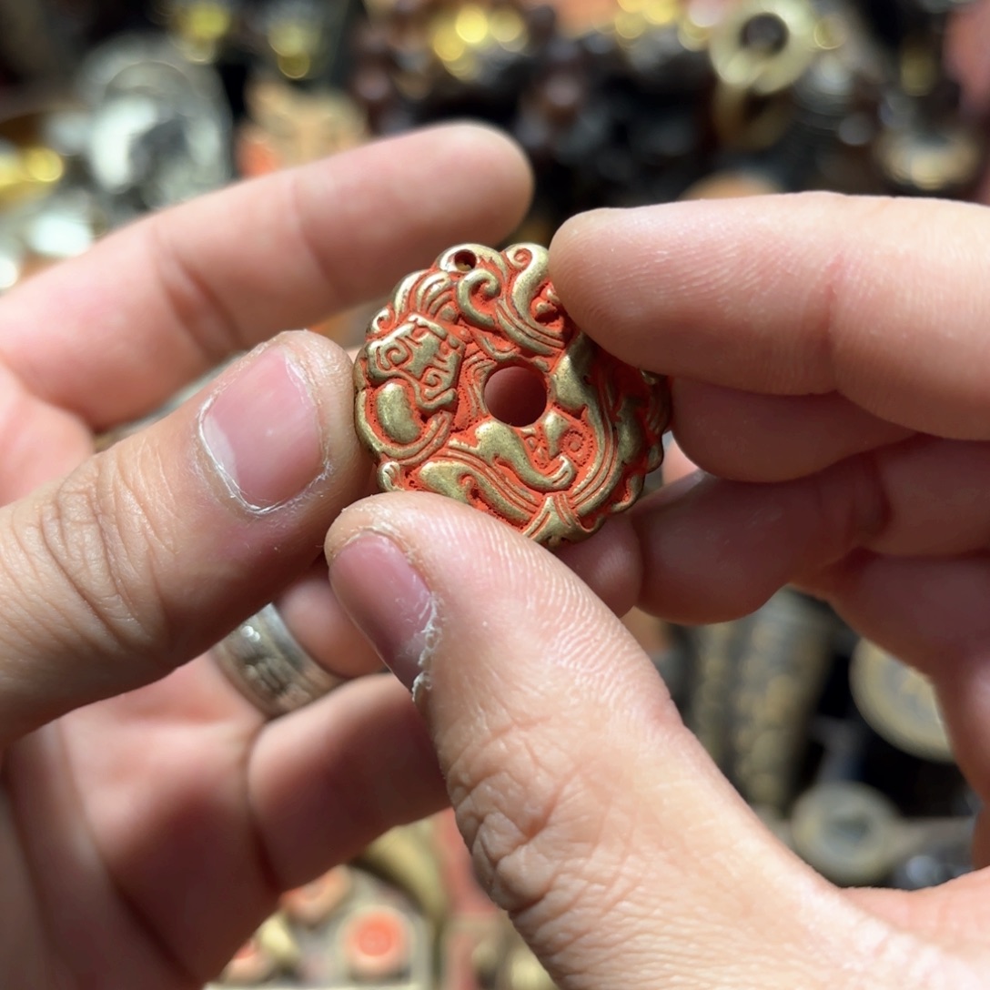 铜器摆件收收藏藏