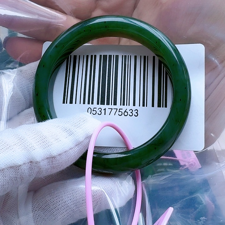 和田玉（碧玉）未镶嵌手镯5556包容