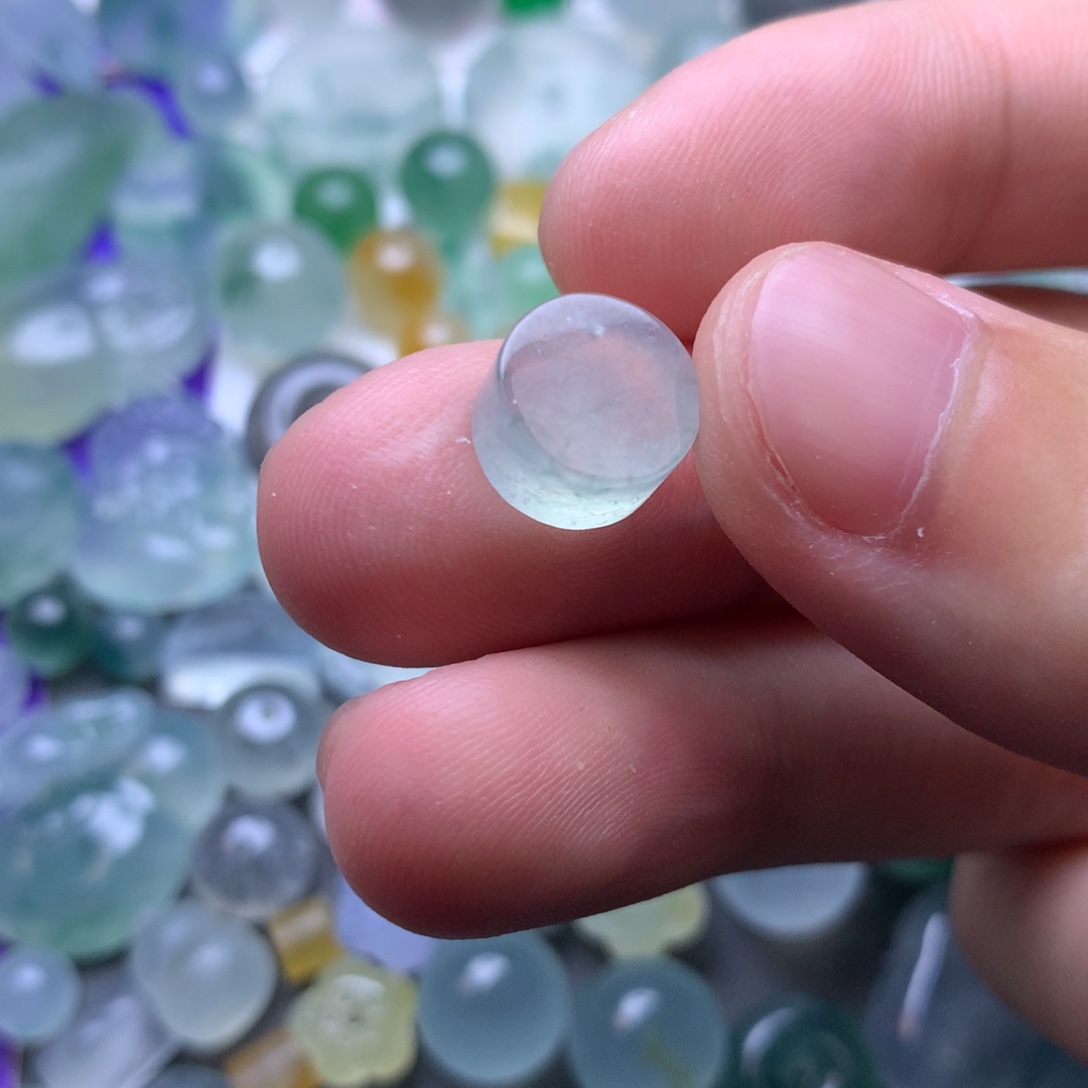 定制翡翠未镶嵌挂件