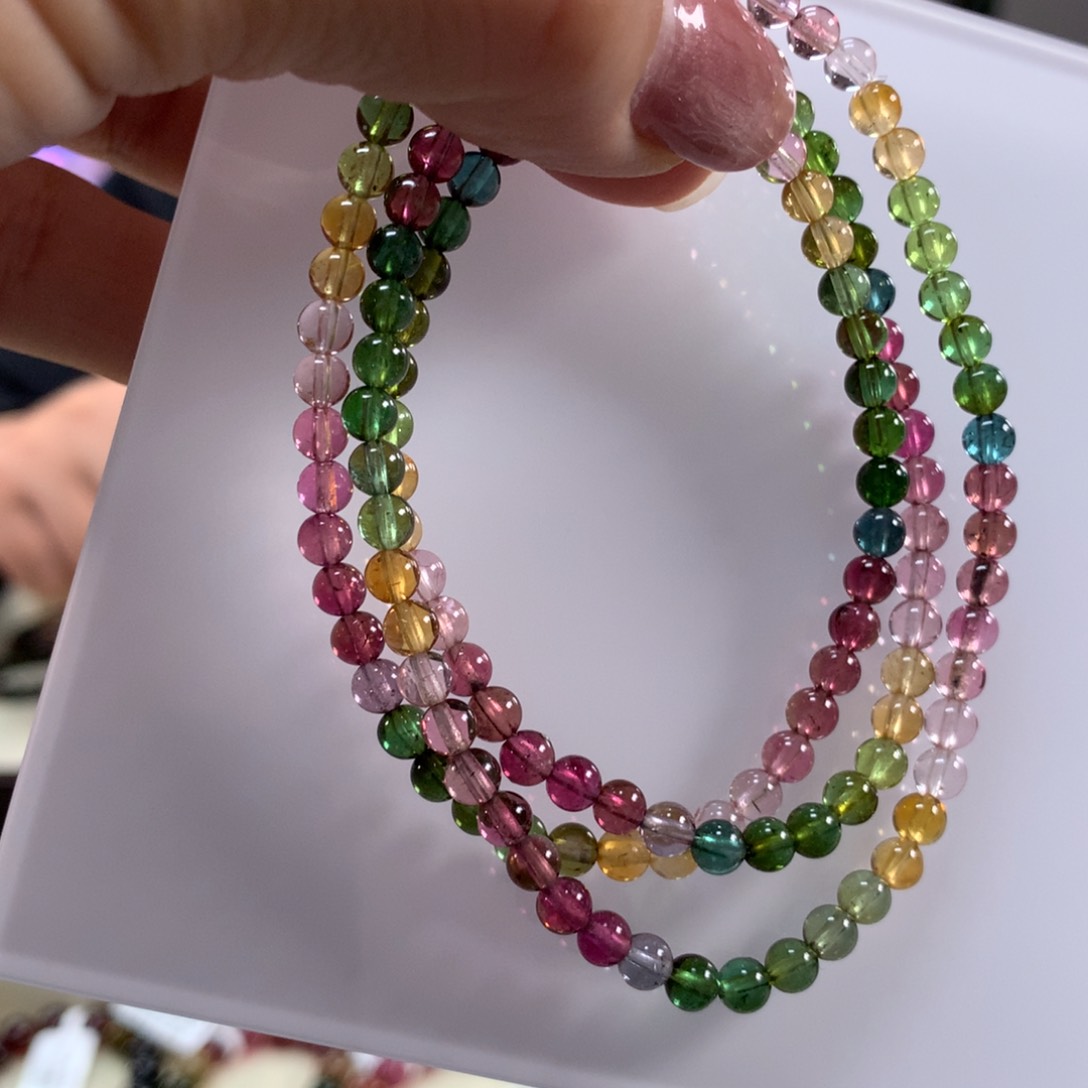 碧玺手链未镶嵌4.2毫米左右多样性发其一条