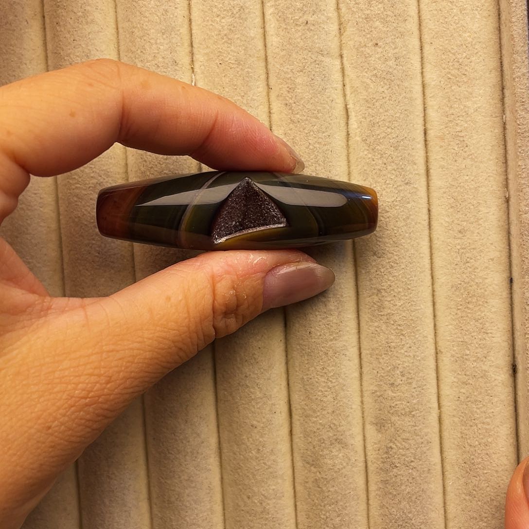 4***e未镶嵌玛瑙/玉髓珠宝奇石