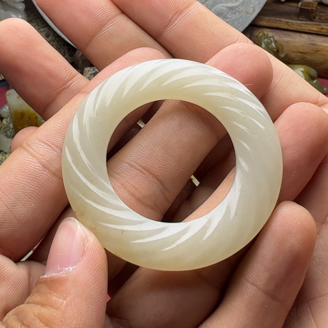 未镶嵌和田玉挂件