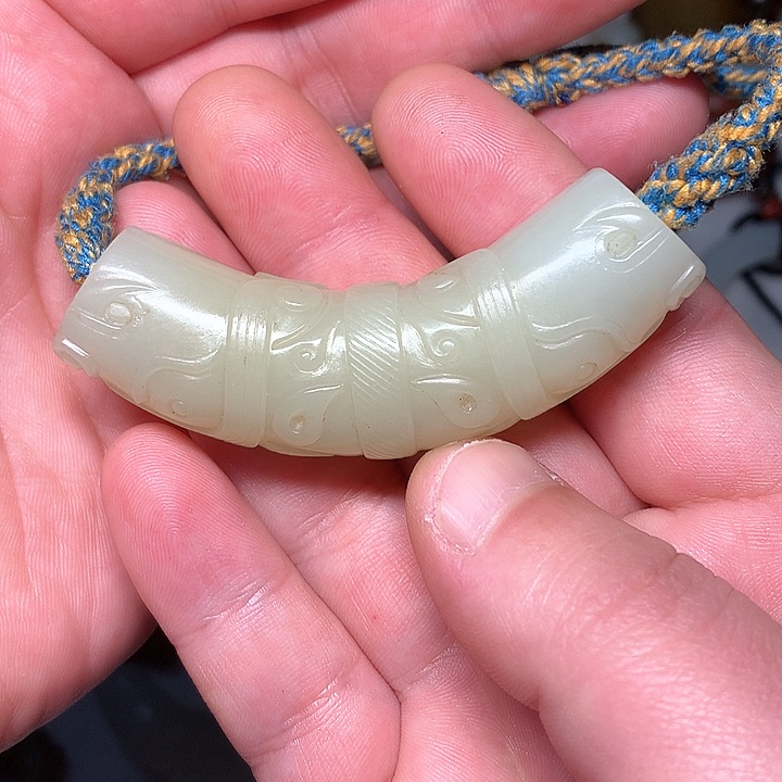 未镶嵌和田玉（糖玉）挂件别***光