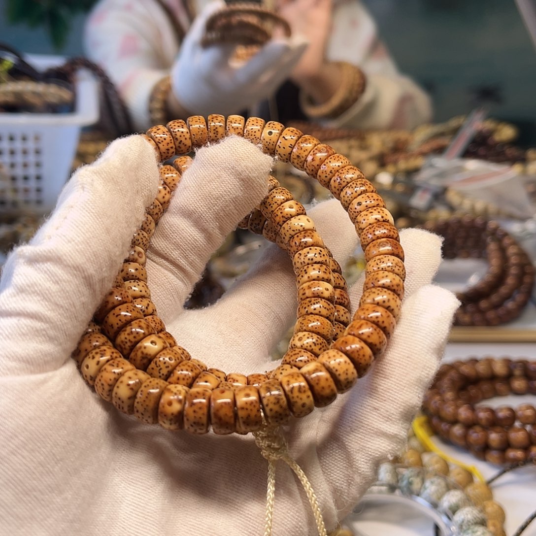 A***·吊坠星月菩提10✖️5直切