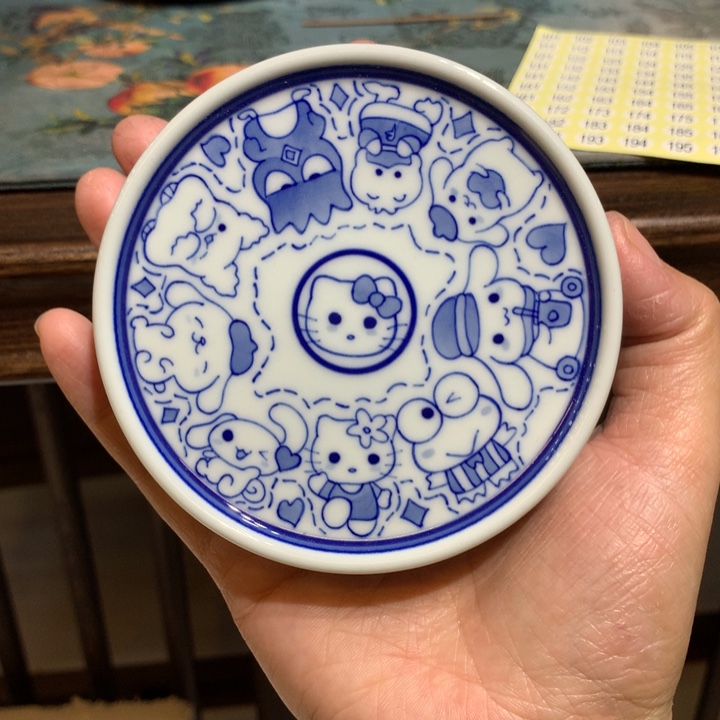 玄*特价三丽鸥香插盖置198号