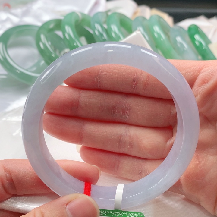 翡翠手镯未镶嵌缅甸A货翡翠手镯