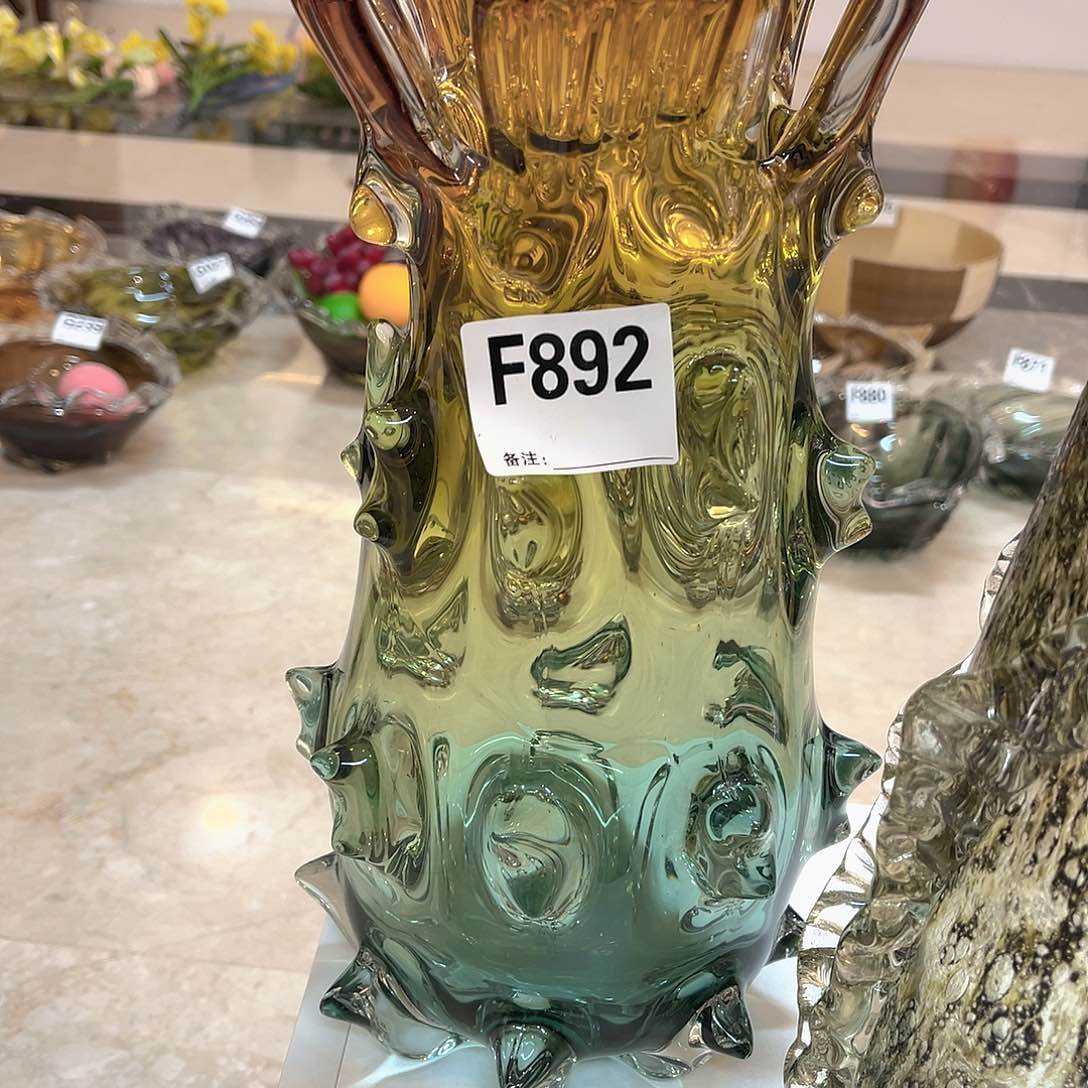 琉璃手工艺品我是赵思特