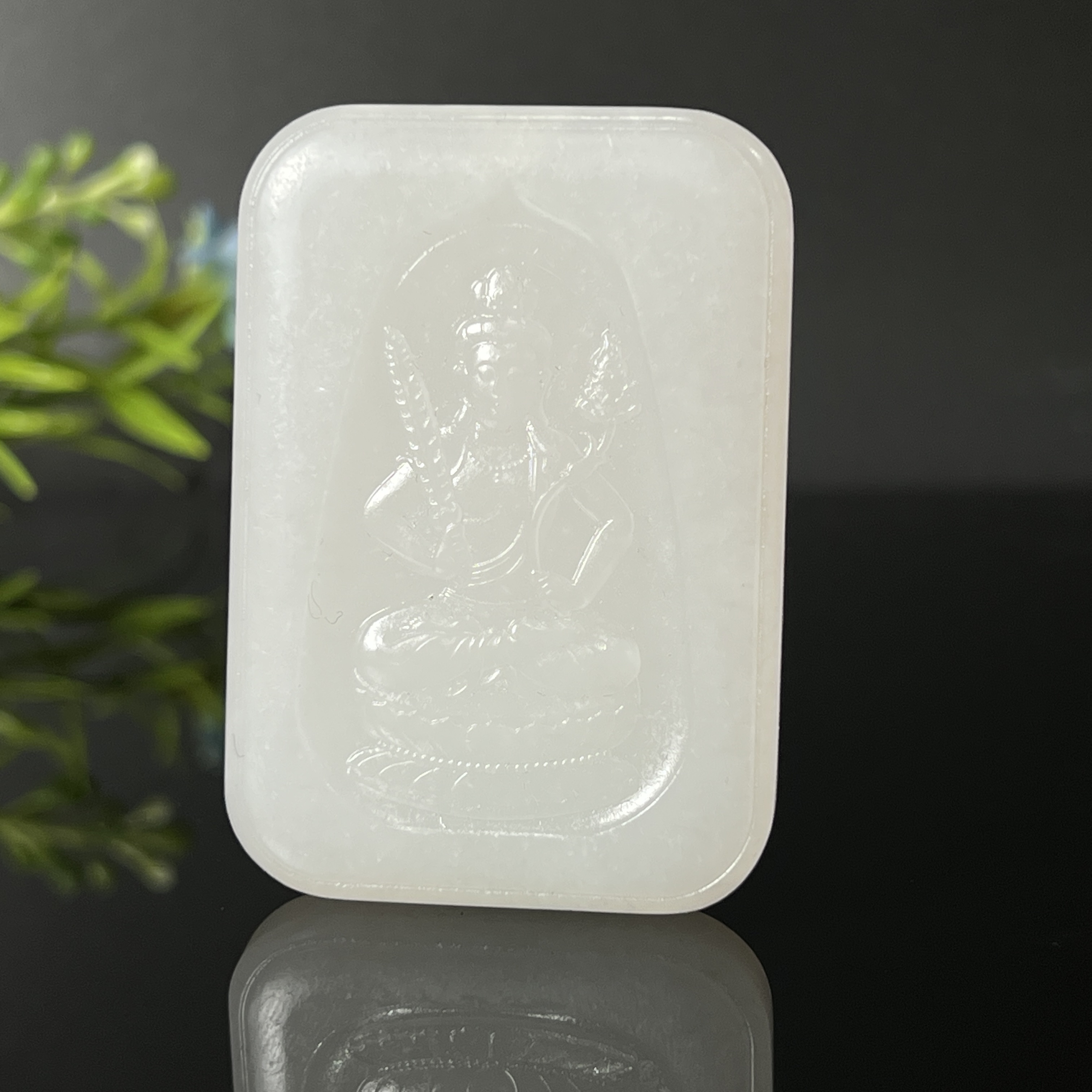 1223GC8803和田玉挂件