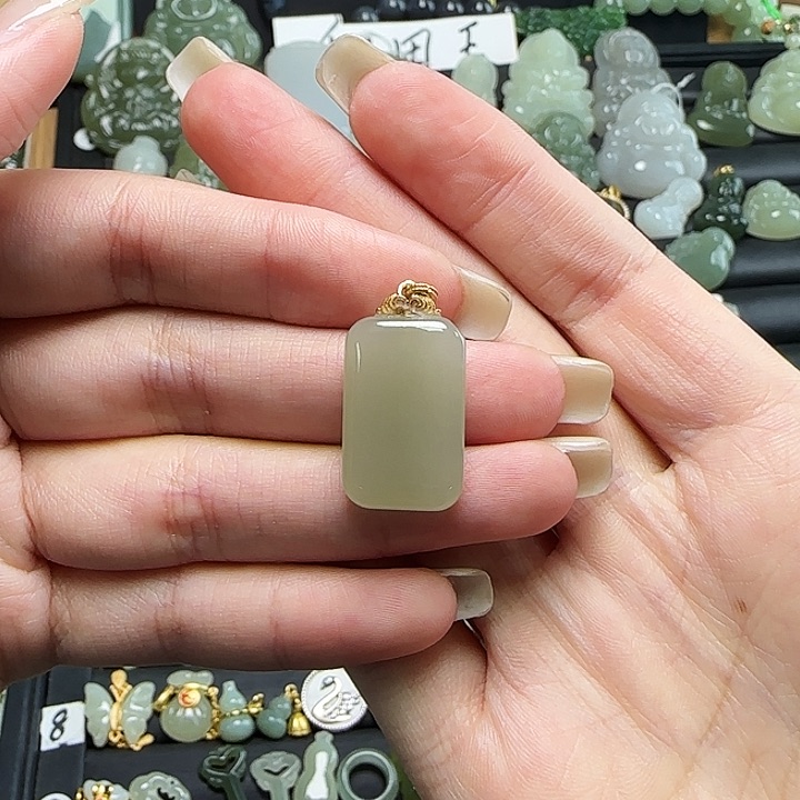 颈饰银S925镶嵌和田玉