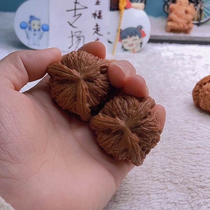 吊坠文玩核桃一***白三棱