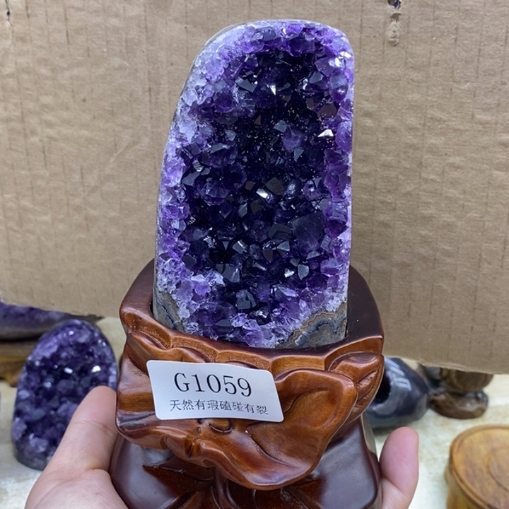 未镶嵌紫晶大型摆件（非配饰）