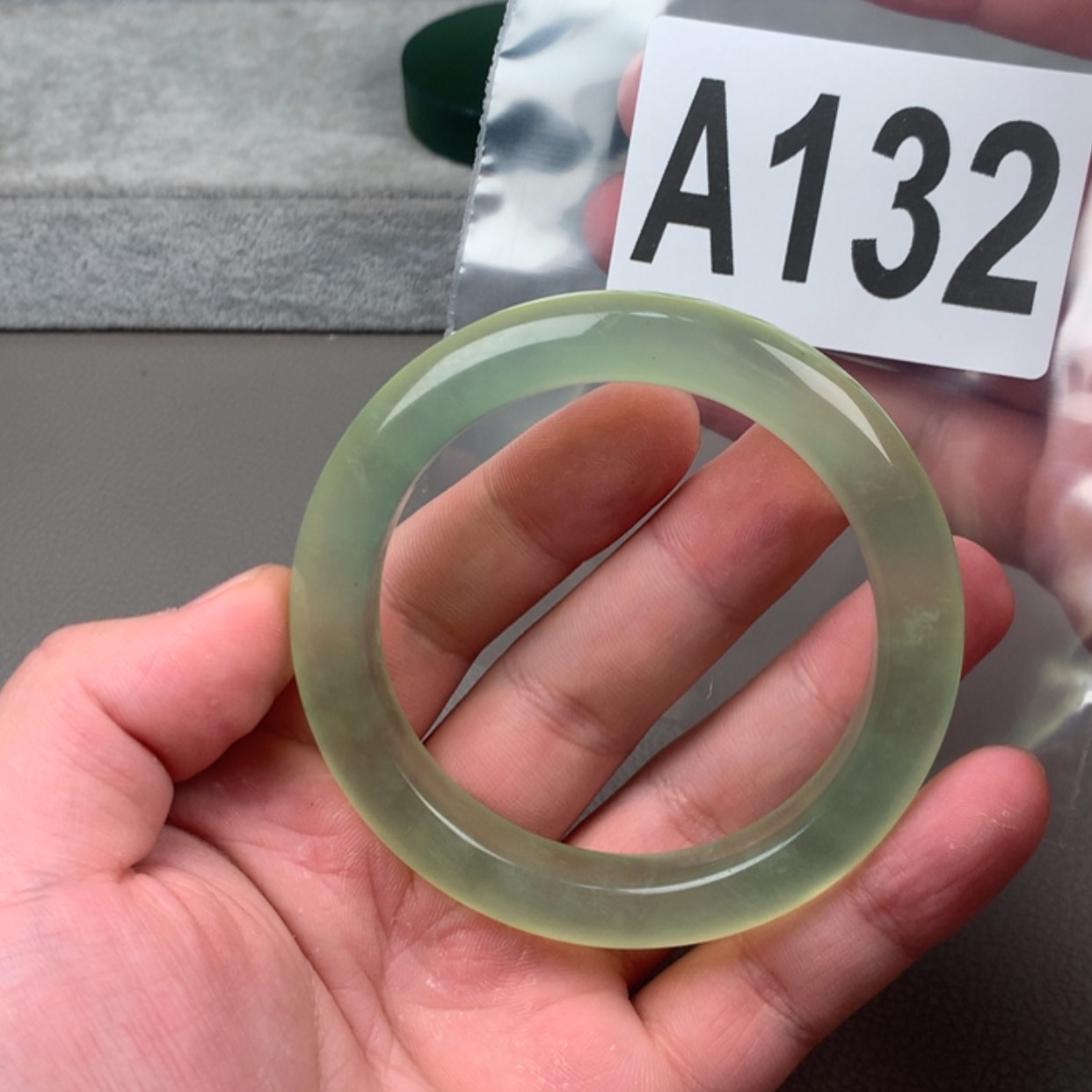 【闪购商品】未镶嵌蛇纹石玉岫玉