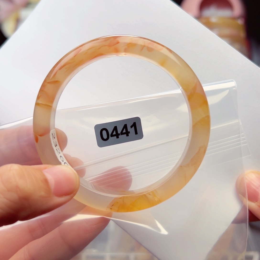 玛瑙/玉髓手镯未镶嵌心*