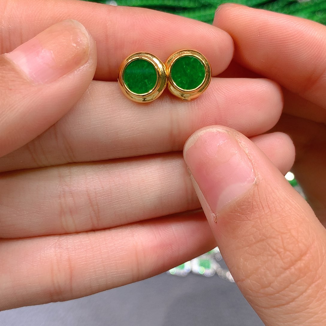 翡翠戒指未镶嵌天然翡翠