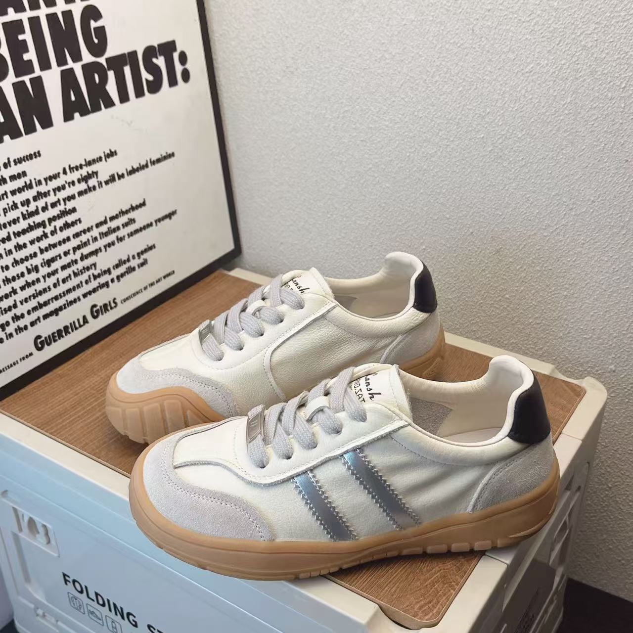 新款气质休闲百搭女士休闲鞋A/BLDS/8581