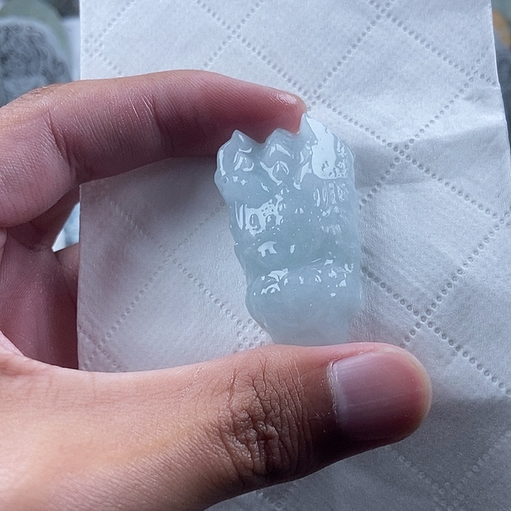 定制翡翠未镶嵌吊坠