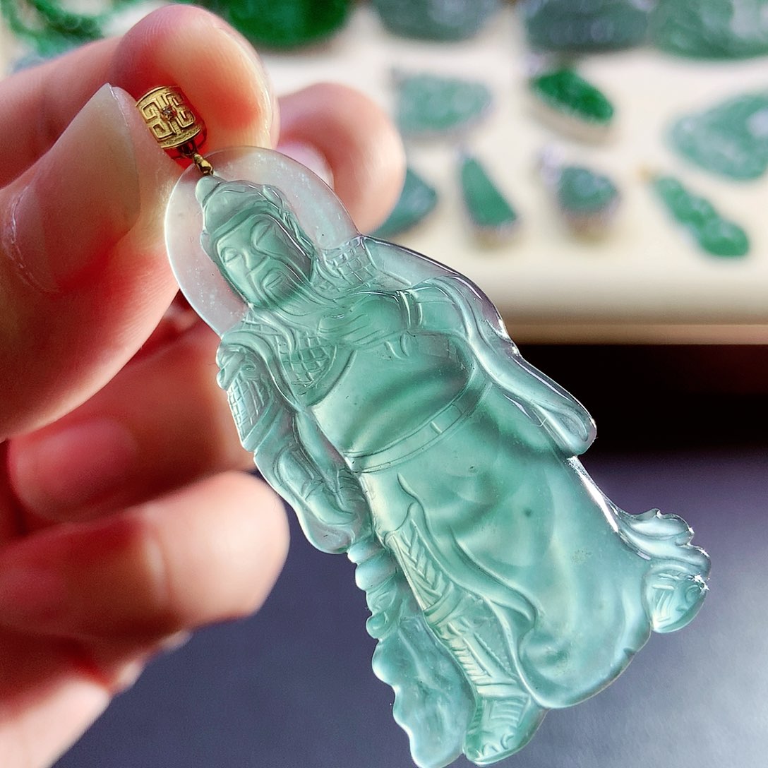 【闪购商品】翡翠未镶嵌颈饰天然