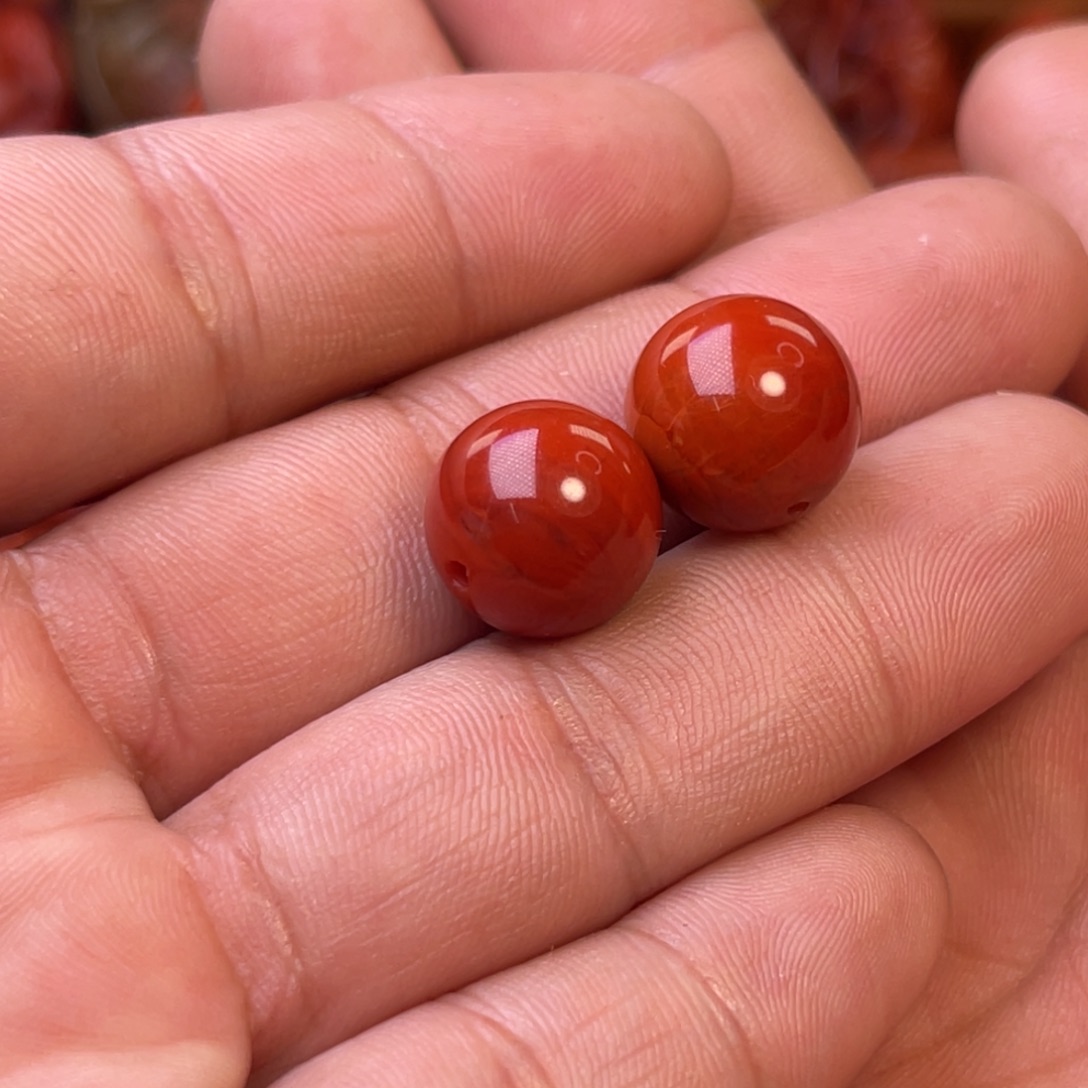 年****南红玛瑙未镶嵌川料精工圆珠卡13mm