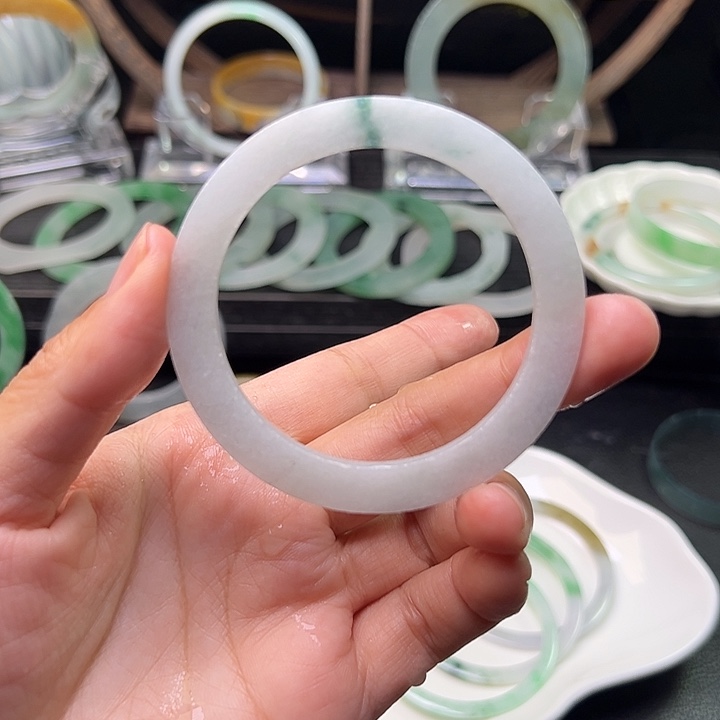 定制翡翠未镶嵌翡翠