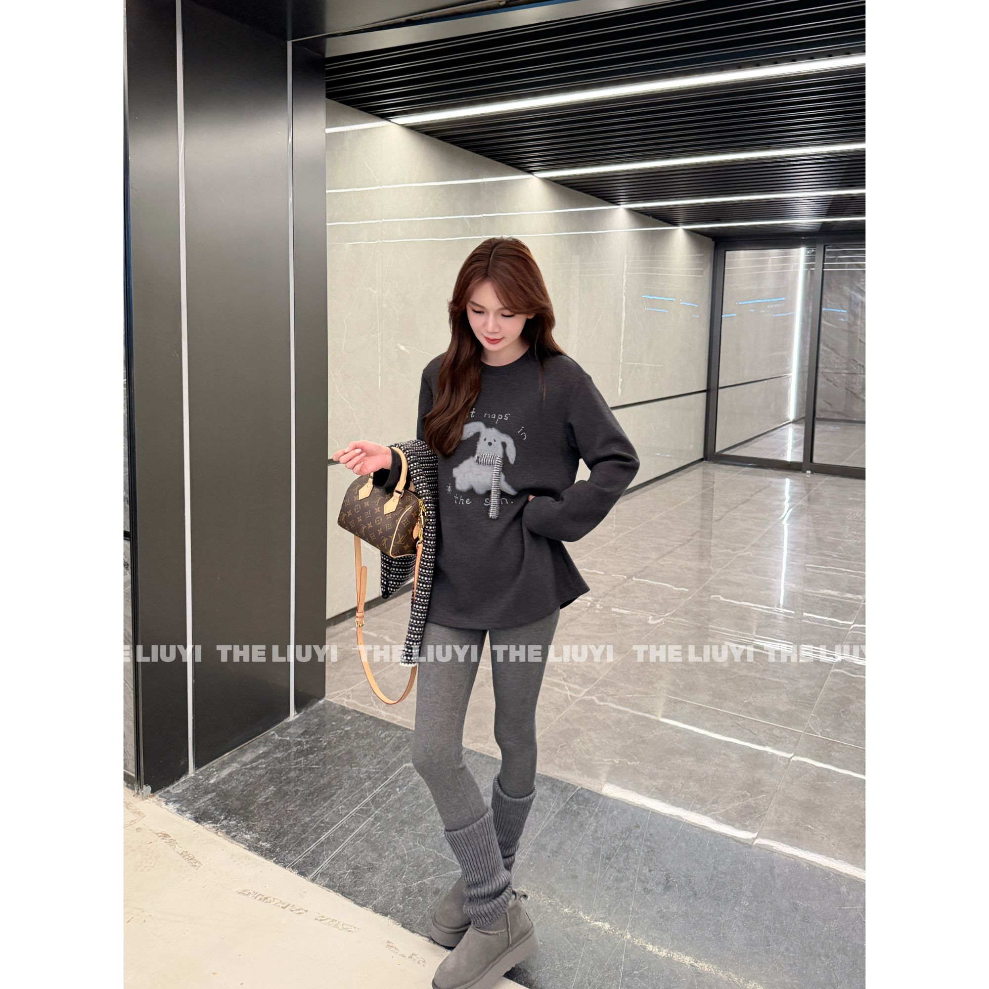 【LIUYI】围巾小狗~冬季双面绒感加厚大版卫衣T恤511071