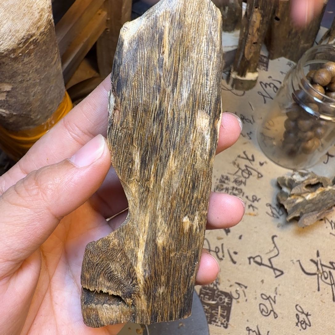 沉香块料沉香块料15克