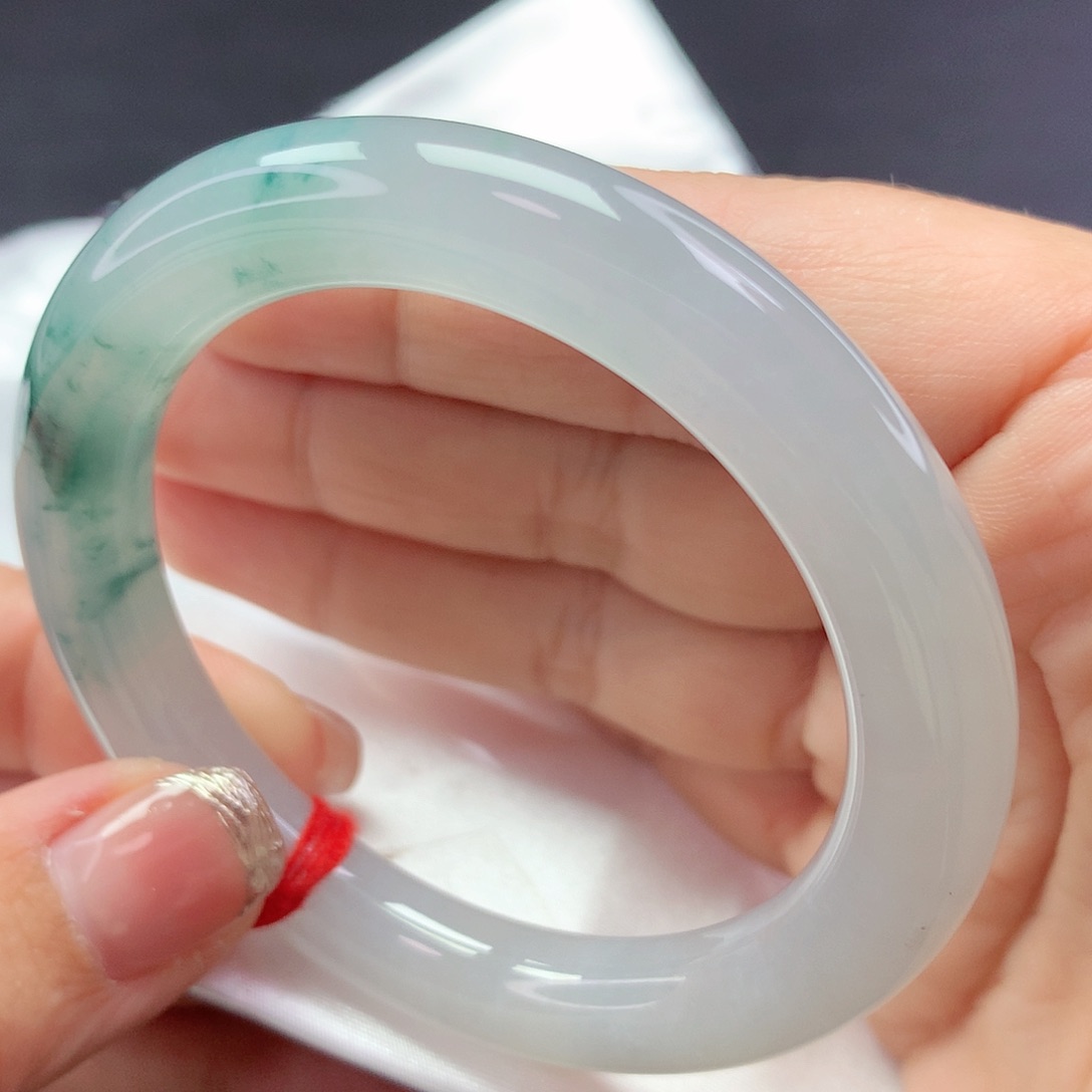 【闪购商品】翡翠手镯未镶嵌a 8