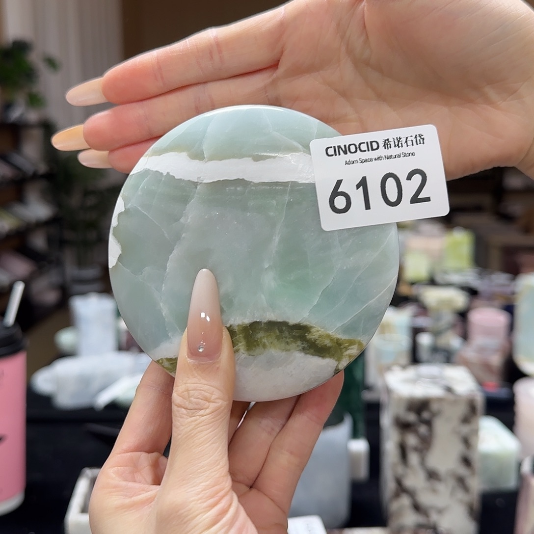 马尔代夫蓝舒芙蕾罐6102